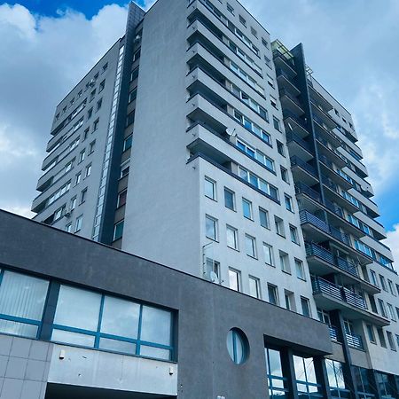 Cozy Studio On The Roof, Next To Incheba Expo Bratislava Ngoại thất bức ảnh
