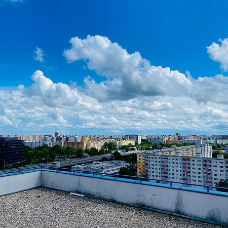 Cozy Studio On The Roof, Next To Incheba Expo Bratislava Ngoại thất bức ảnh
