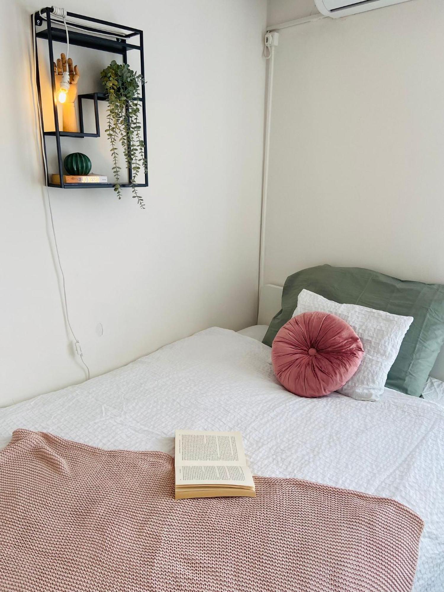 Cozy Studio On The Roof, Next To Incheba Expo Bratislava Ngoại thất bức ảnh
