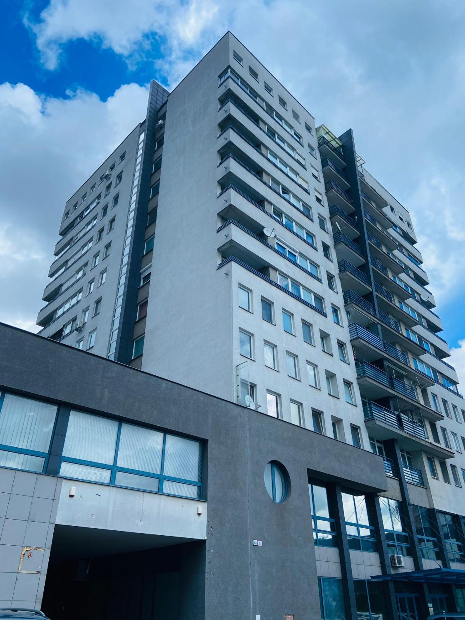 Cozy Studio On The Roof, Next To Incheba Expo Bratislava Ngoại thất bức ảnh